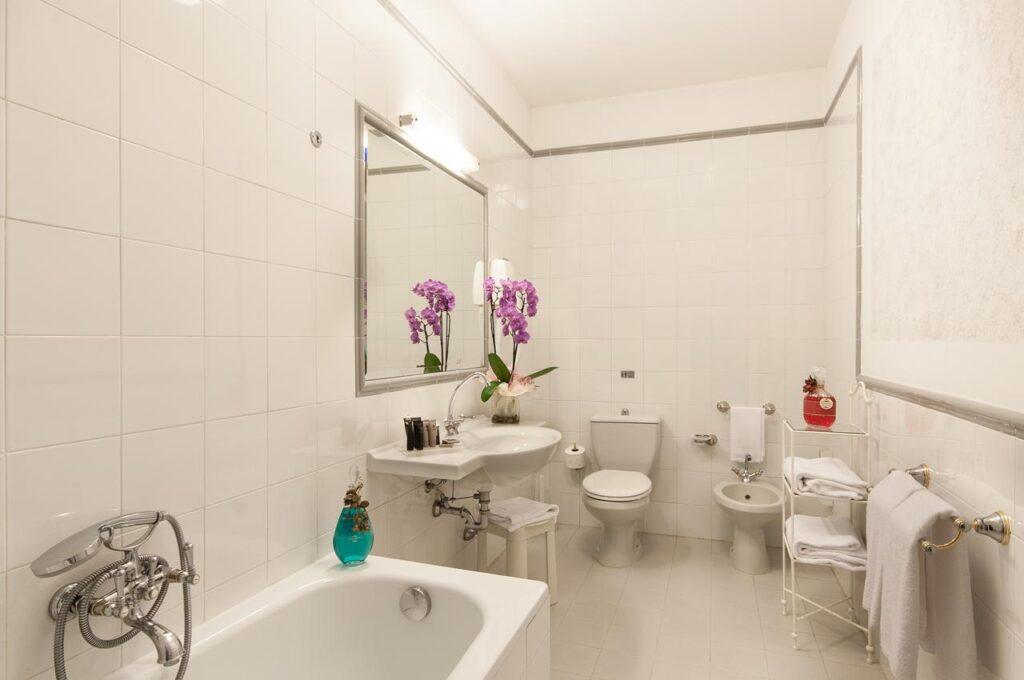 bw-premier-grand-hotel-royal-1lieu1salle-evenements.jpg