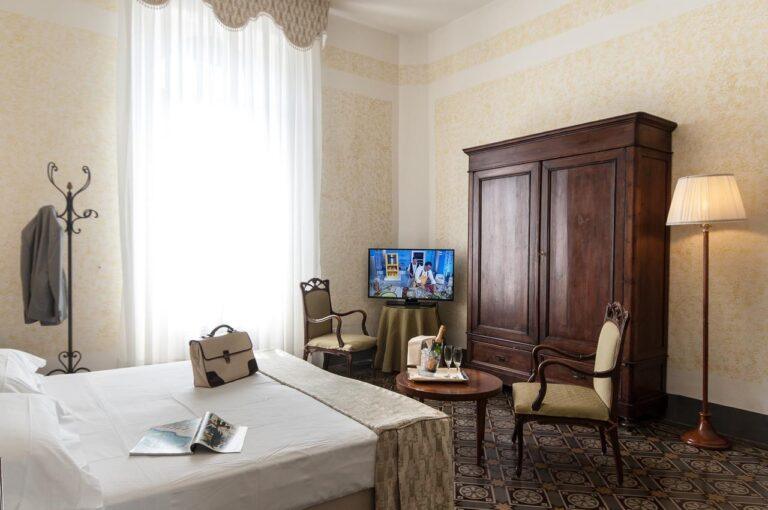bw-premier-grand-hotel-royal-1lieu1salle-events.jpg