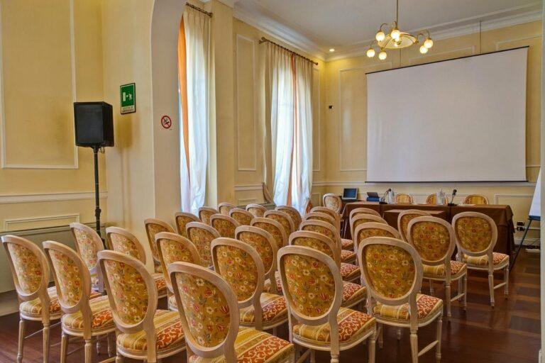 bw-premier-grand-hotel-royal-1lieu1salle-seminaire.jpg