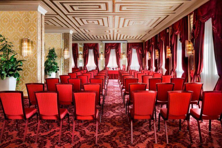 danieli-hotel-venice-1lieu1salle-meetings.jpg