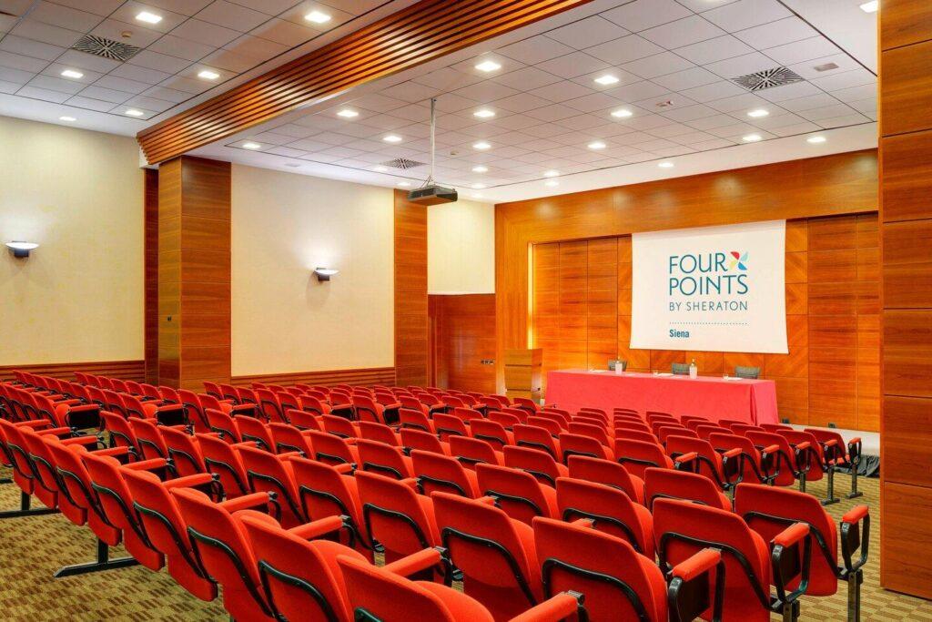 four-points-sheraton-siena-1lieu1salle-conference.jpg