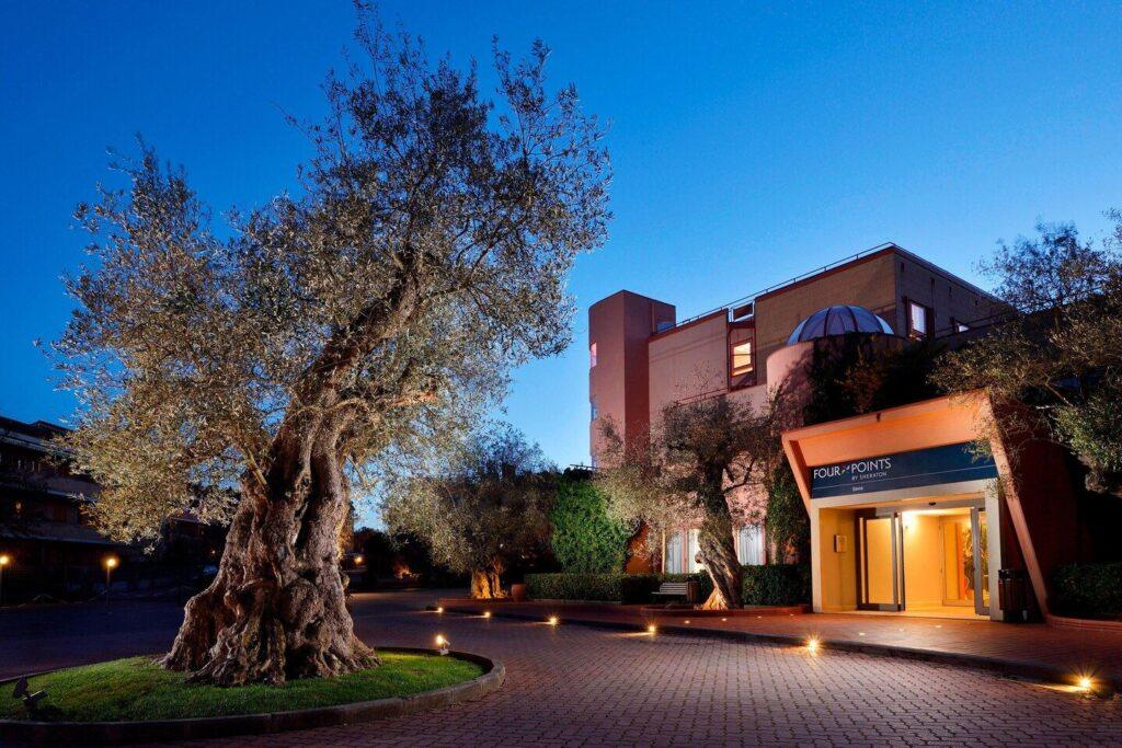 four-points-sheraton-siena-1lieu1salle-event.jpg