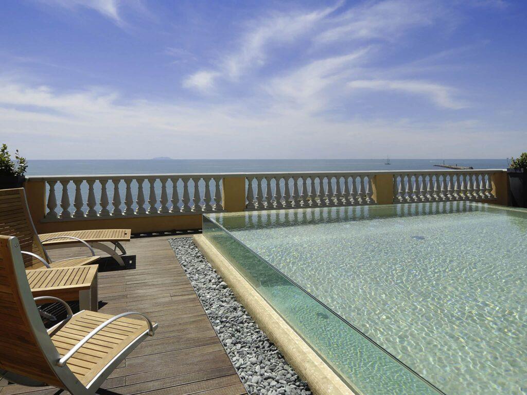 http://www.accorhotels.com/A2H1