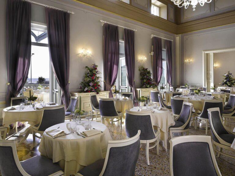 http://www.accorhotels.com/A2H1