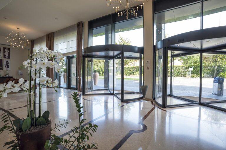 hilton-florence-metropole-1lieu1salle-event.jpg
