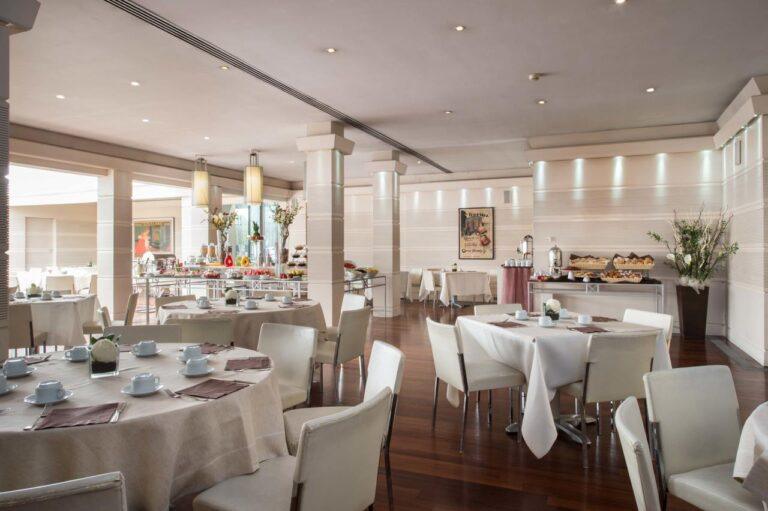 hotel-londra-florence-1lieu1salle-evenement.jpg