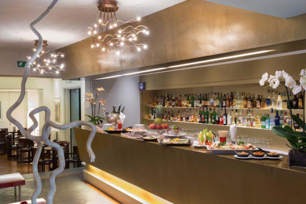 hotel-londra-florence-1lieu1salle-evenements.jpg