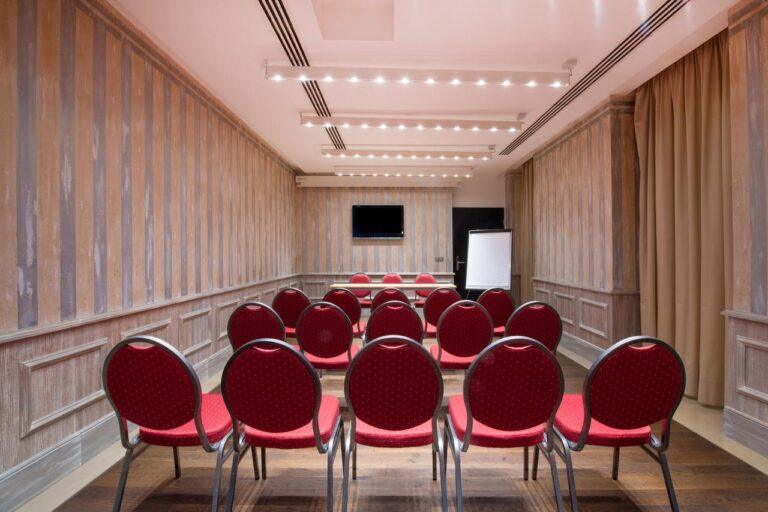 iberostar-grand-budapest-1lieu1salle-conferences.jpg
