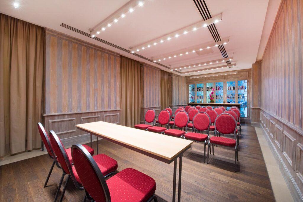 iberostar-grand-budapest-1lieu1salle-seminaires.jpg