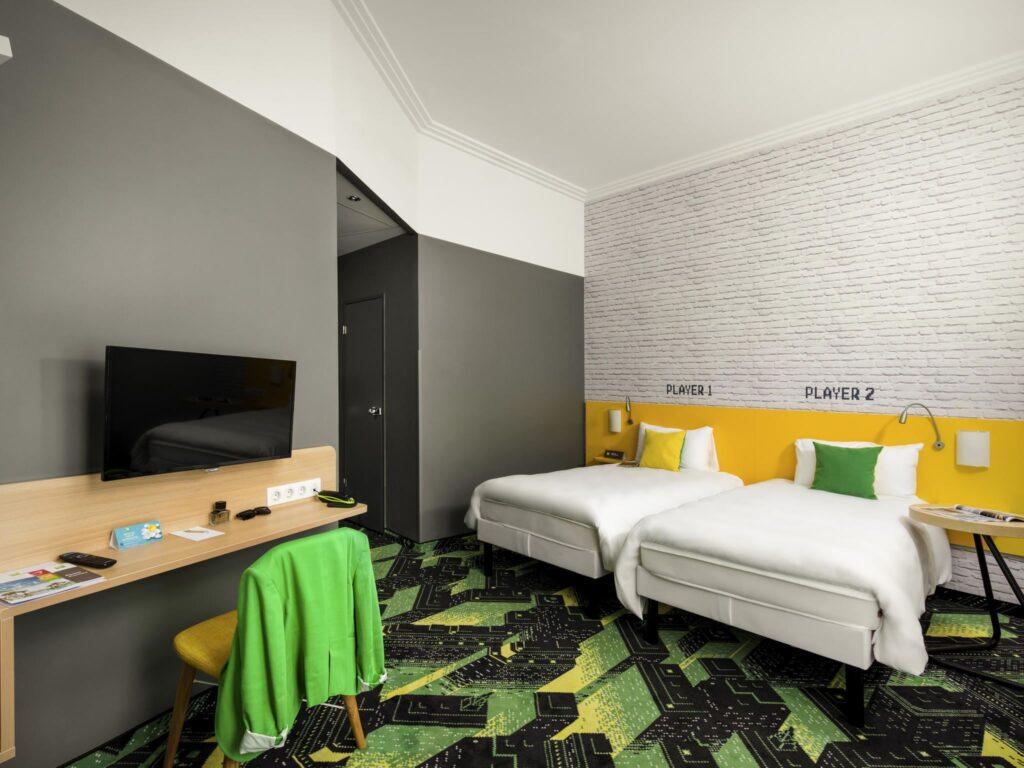https://all.accor.com/2997