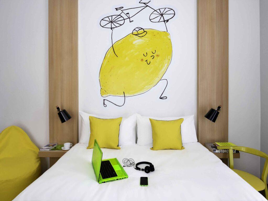 hotel code H2025