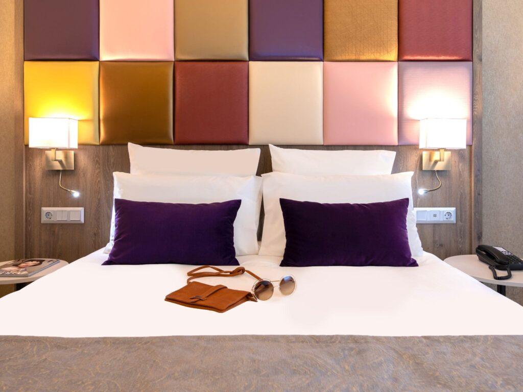 https://www.accorhotels.com/1765