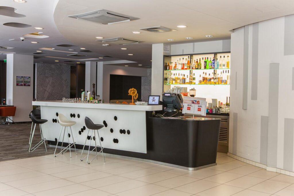 park-inn-radisson-budapest-1lieu1salle-seminaires.jpg