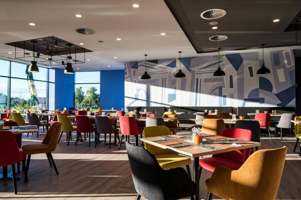 park-inn-radisson-zalakaros-1lieu1salle-reunion.jpg