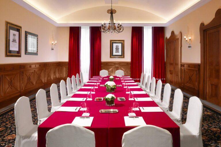 the-st-regis-florence-1lieu1salle-meetings.jpg