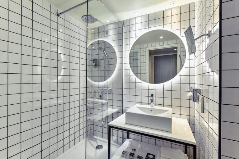 Salle_de_bain-scaled-1.jpg