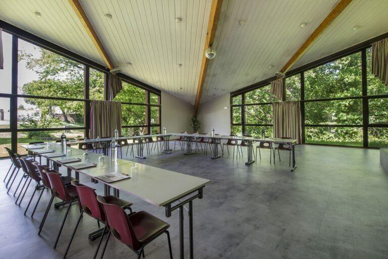 Salle-de-seminaire.jpg