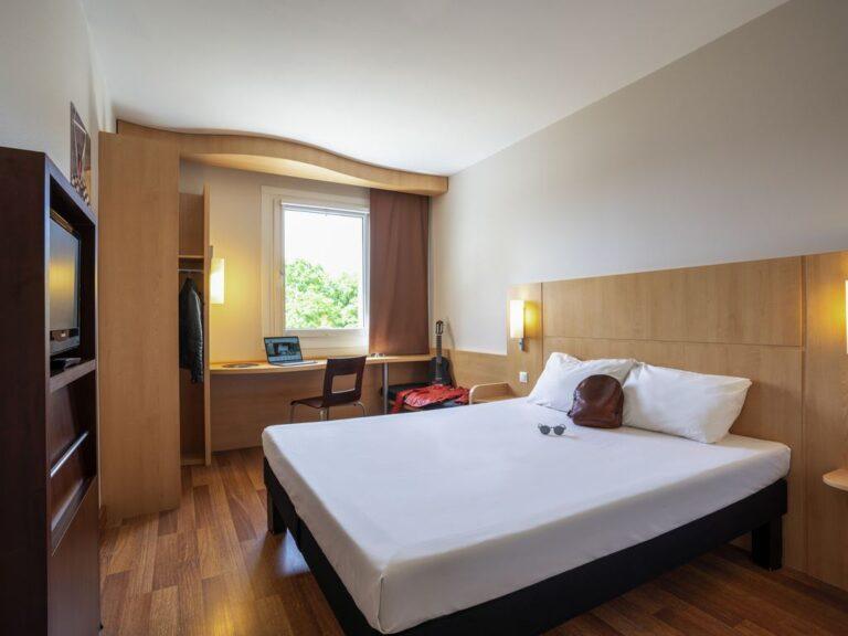 https://all.accor.com/6734