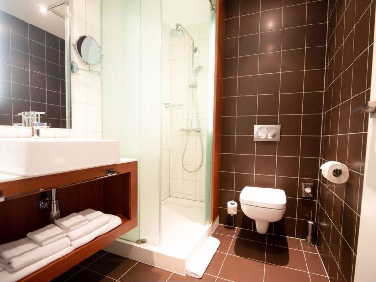 https://all.accor.com/7051