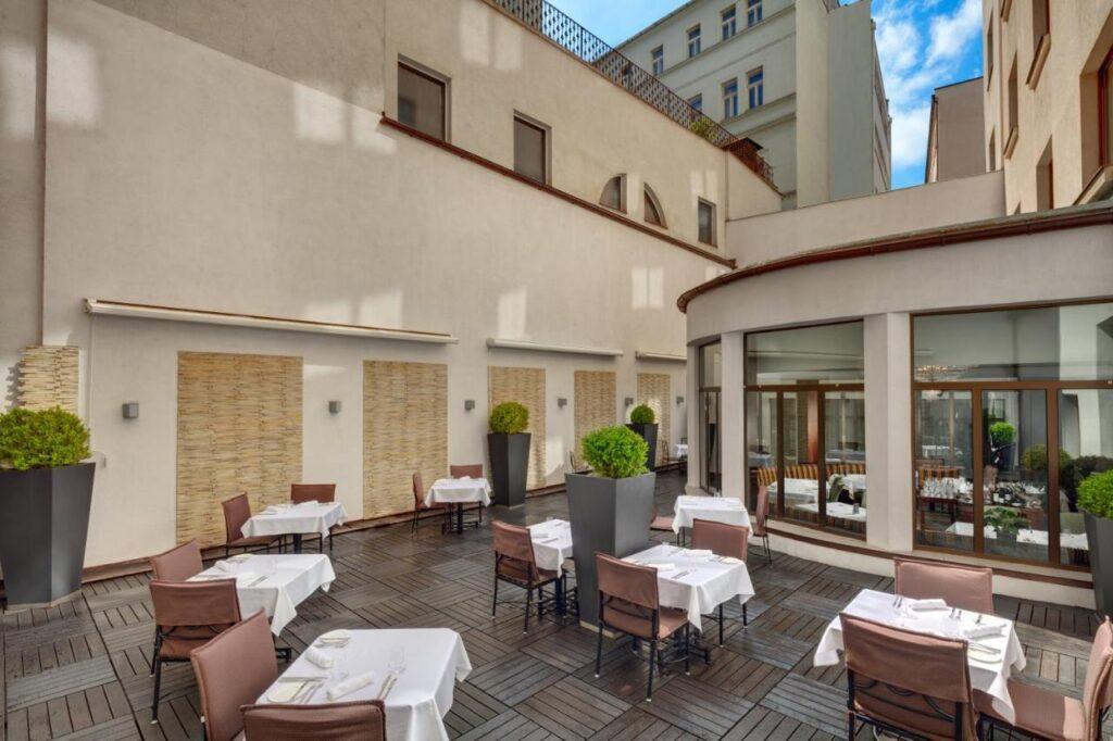 alcron-hotel-prague-1lieu1salle-meetings.jpg