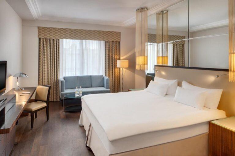 alcron-hotel-prague-1lieu1salle-reunion.jpg