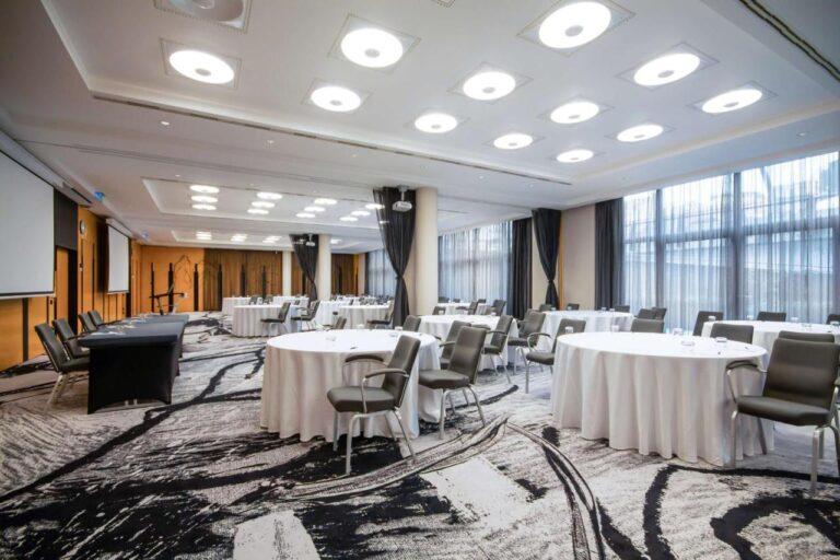 nh-prague-city-1lieu1salle-conference.jpg