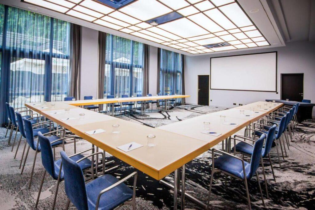 nh-prague-city-1lieu1salle-conferences.jpg