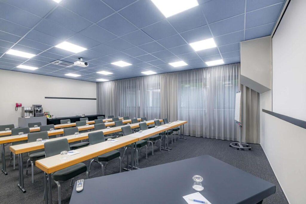 nh-prague-city-1lieu1salle-meetings.jpg