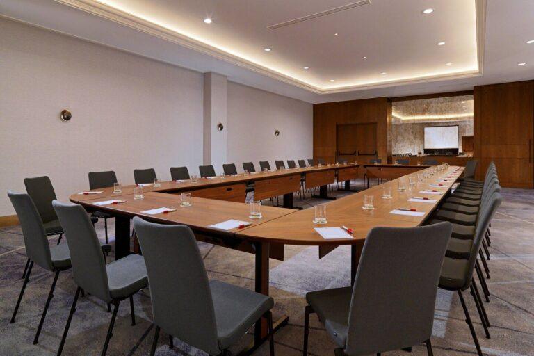 prague-marriott-hotel-1lieu1salle-conference.jpg
