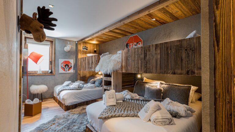 ROOM05_1-scaled-1.jpg