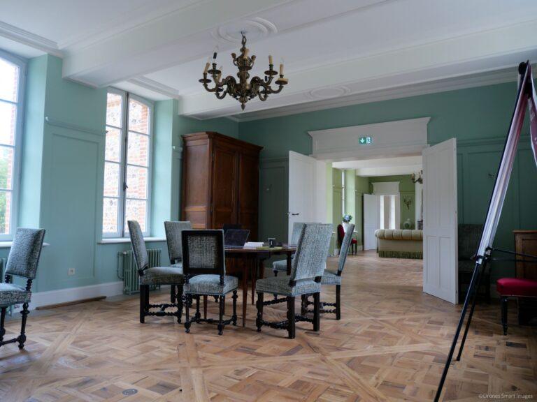 Salle-à-manger-2©Drones-Smart-Images-scaled-1.jpg