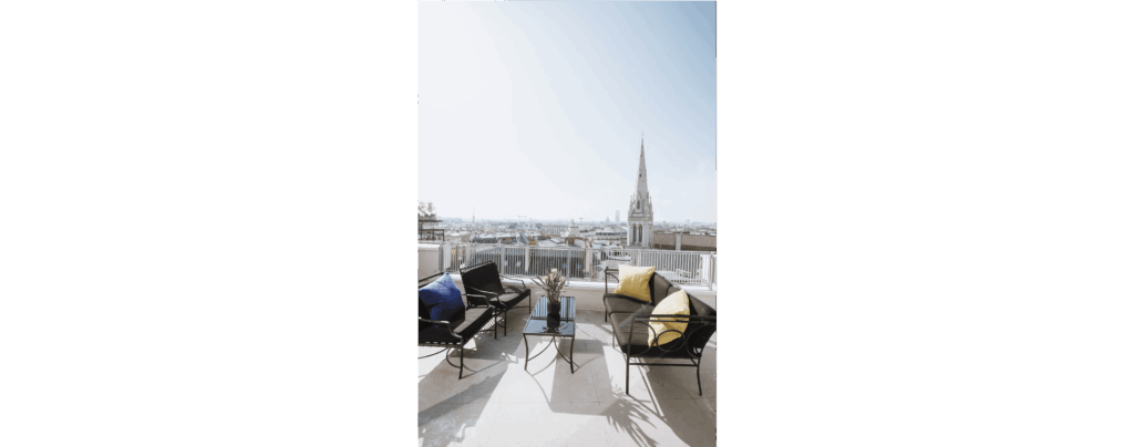 Hotel-de-Sers-1lieu1salle-terrasse.png