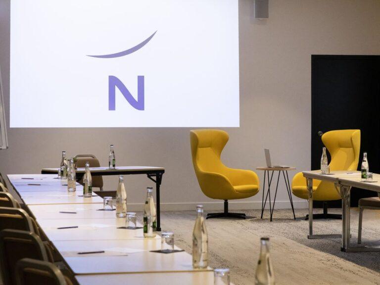 https://all.accor.com/0478