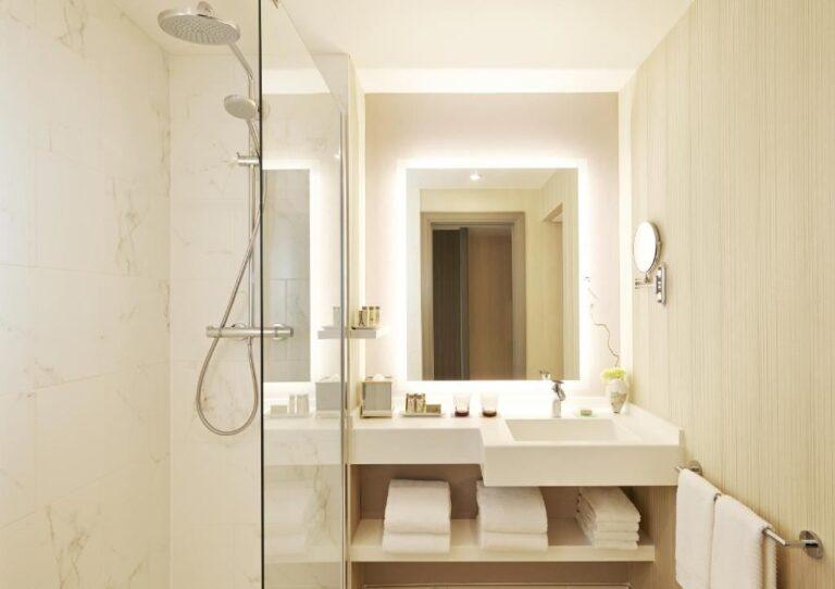 Renaissance-Defense-salle-bain.jpg