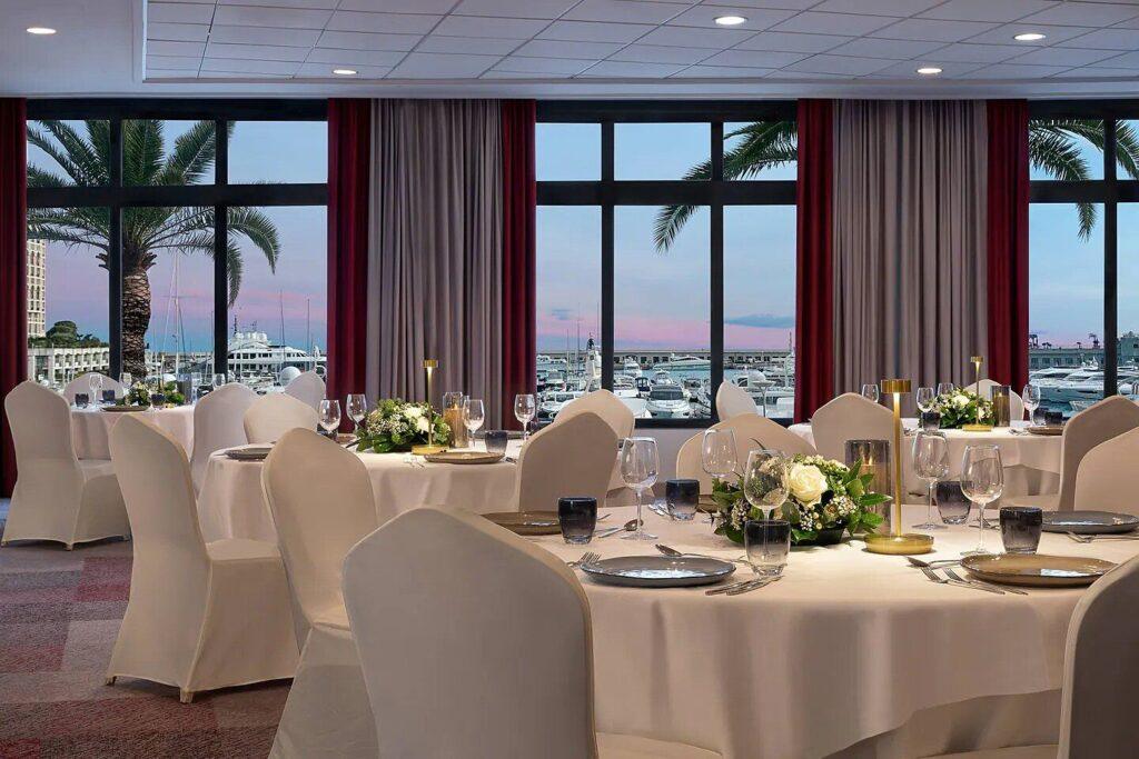 Riviera-Marriott-Porte-Monaco-1lieu1salle-reception.jpg
