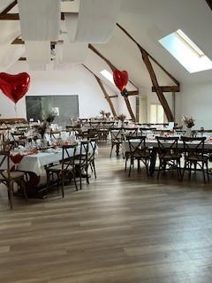 Salle-des-deux-amis-14-rotated-1.jpg
