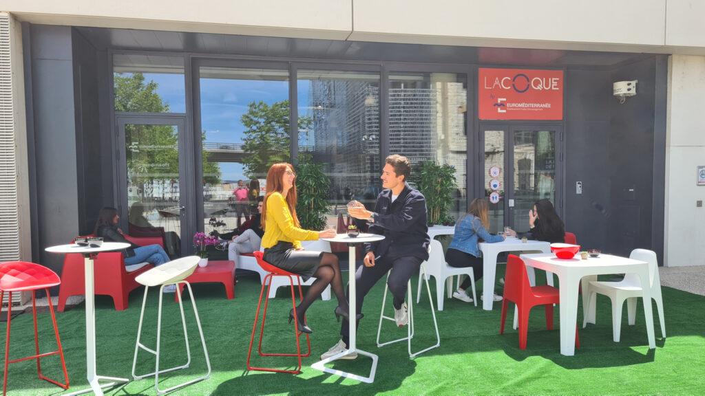 TERRASSE-TABLE-scaled-1.jpg