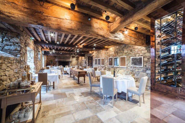 Dyades-Restaurant.jpg