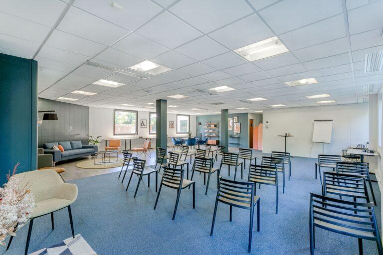 Event-room-2-scaled