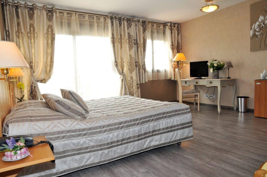 Chambre-26-scaled-1.jpg