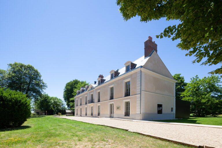 20210614_ROUGE_VIF_MERCURE_PARC_COUDRAY_HEBRARD_001-scaled-1.jpg