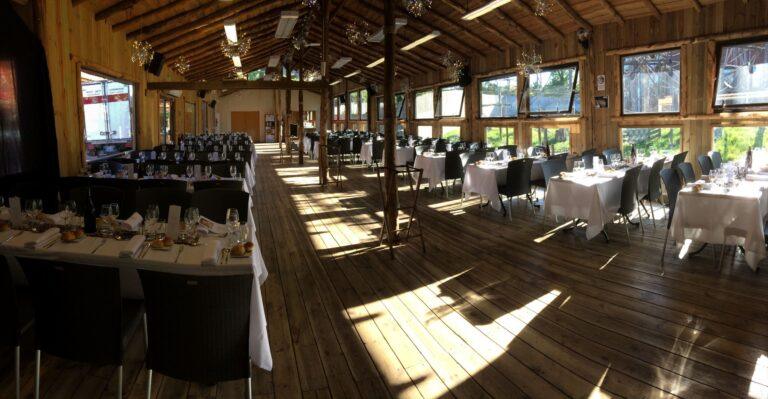 Salle-Sarawak-diner-panoramique-scaled-1.jpg