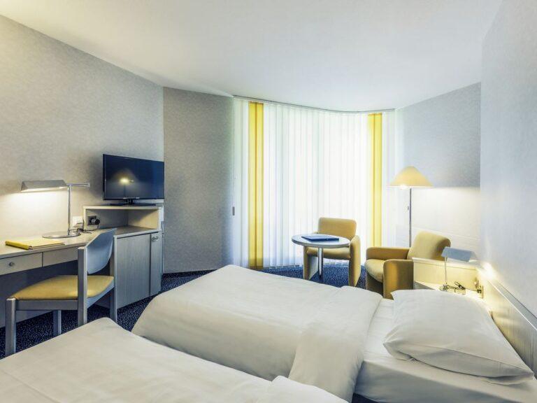 https://www.accorhotels.com/A614