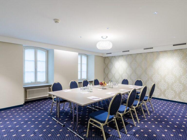 mercure-lenzburg-krone-1lieu1salle-meetings.jpg