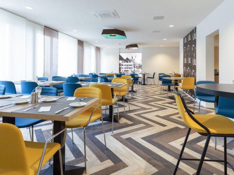 https://all.accor.com/A614