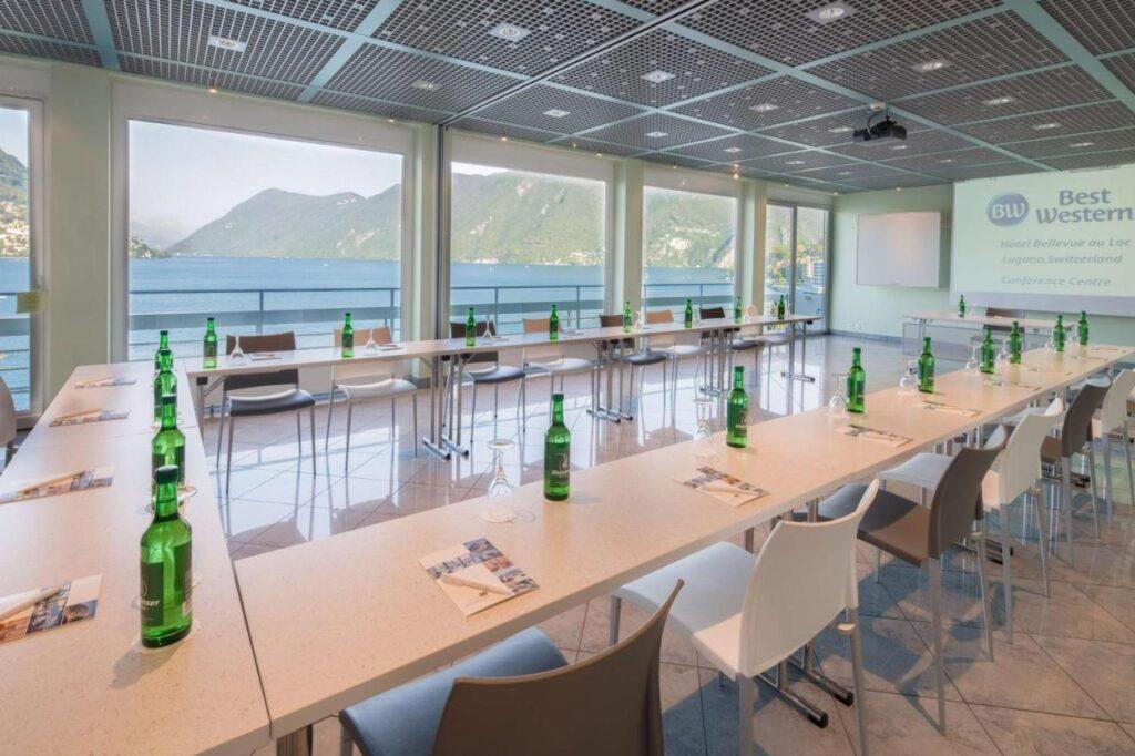 bw-bellevue-lac-1lieu1salle-meeting.jpg