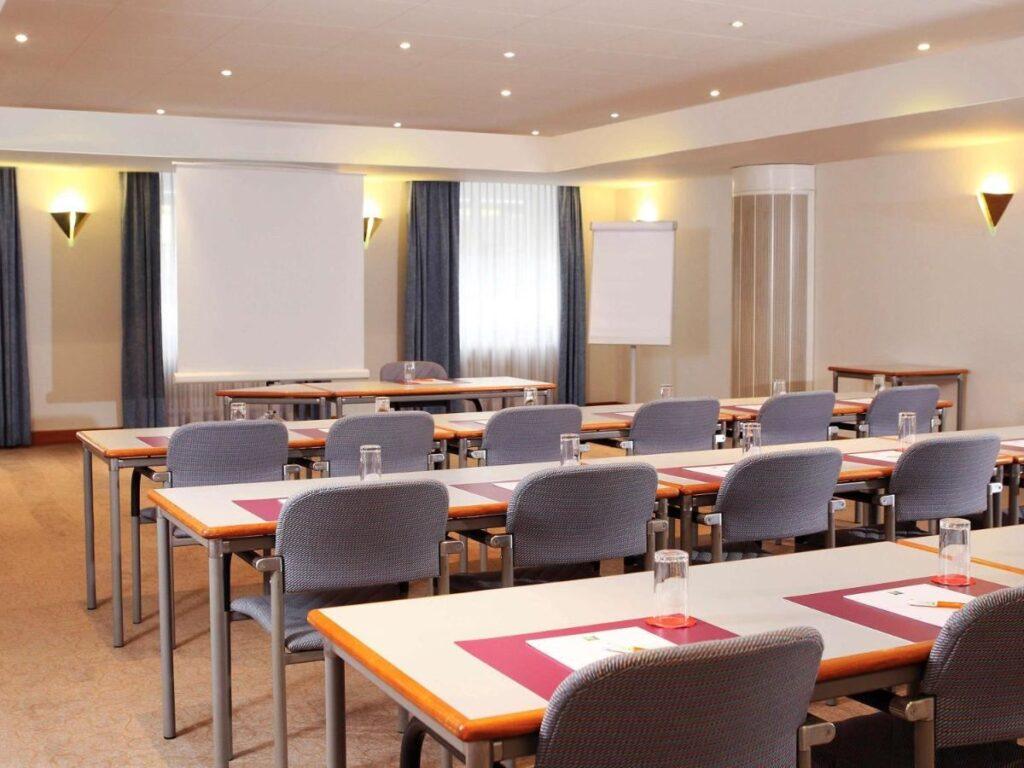 ibis-styles-luzern-city-1lieu1salle-seminaires.jpg