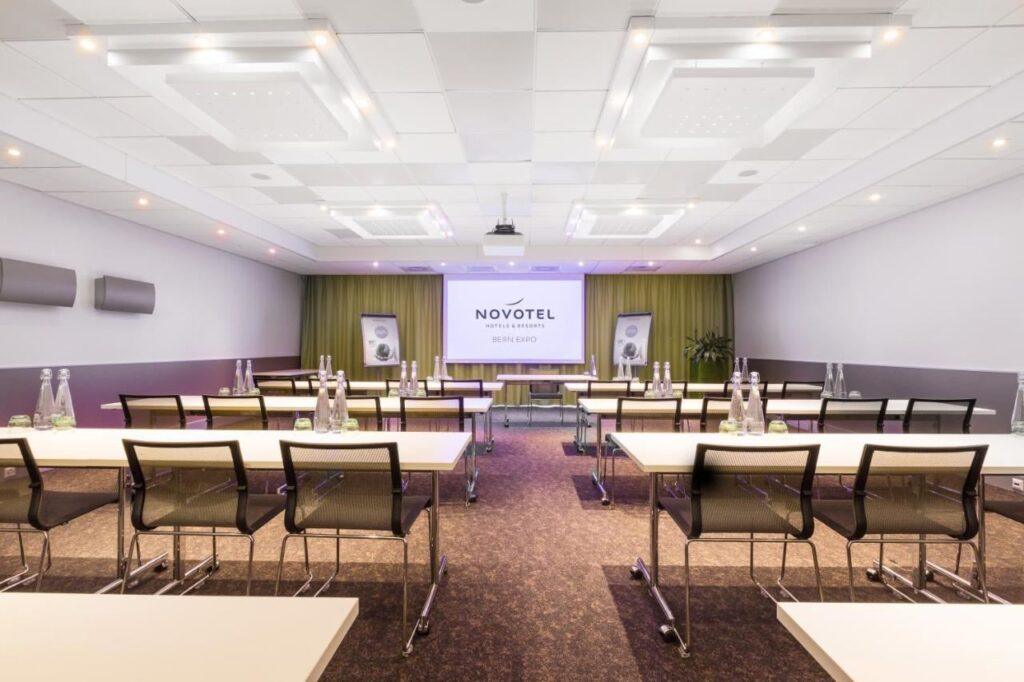 novotel-bern-expo-1lieu1salle-seminaire.jpg