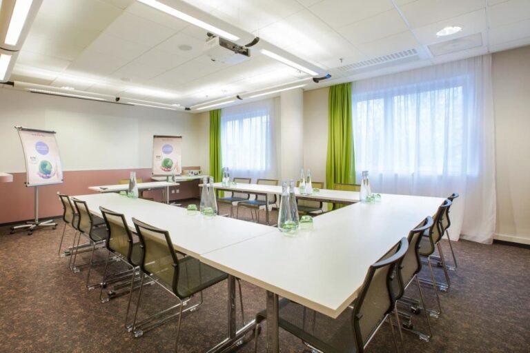 novotel-bern-expo-1lieu1salle-seminaires.jpg