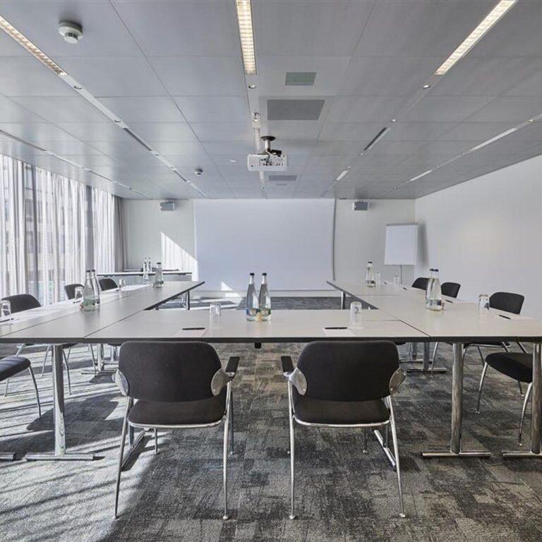 radisson-blu-lucerne-1lieu1salle-meeting.jpg